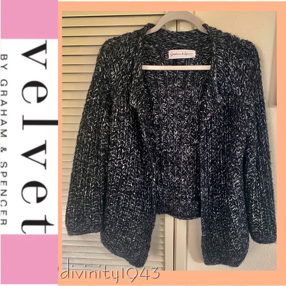 GRAHAM & SPENCER Silk blend high/low black & white loomed sweater - Picture 1 of 5